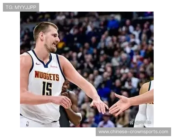 雷迪克澄清东契奇全程参与训练与艾顿合练多次为核心